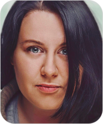 Наташа Симонина